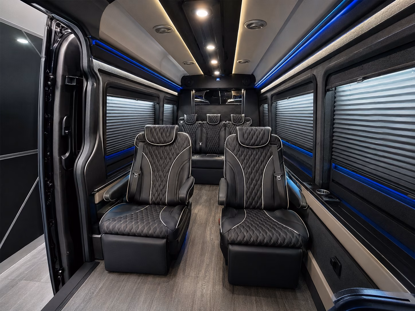 busrentalpontiac com makes it possible to compare every bus type for your airport run in seconds