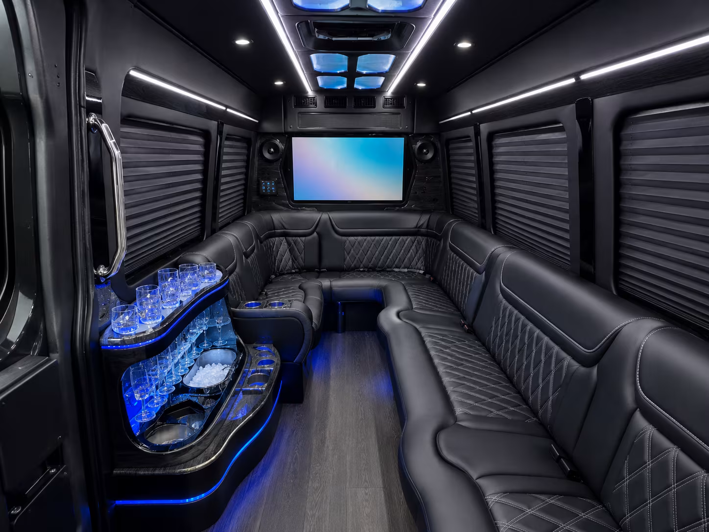 executive airport transfers between pontiac and dtw or ptk