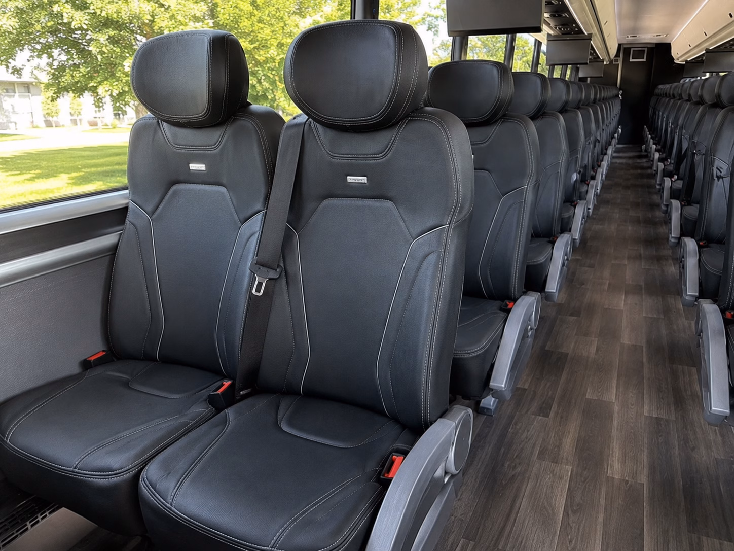 pontiac corporate event transportation